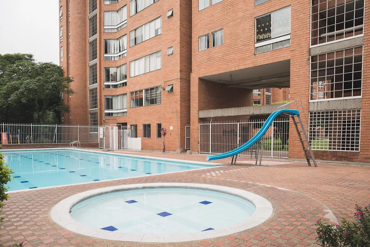 아파트 Apartamento En Medellin Alcazar De La Mota
